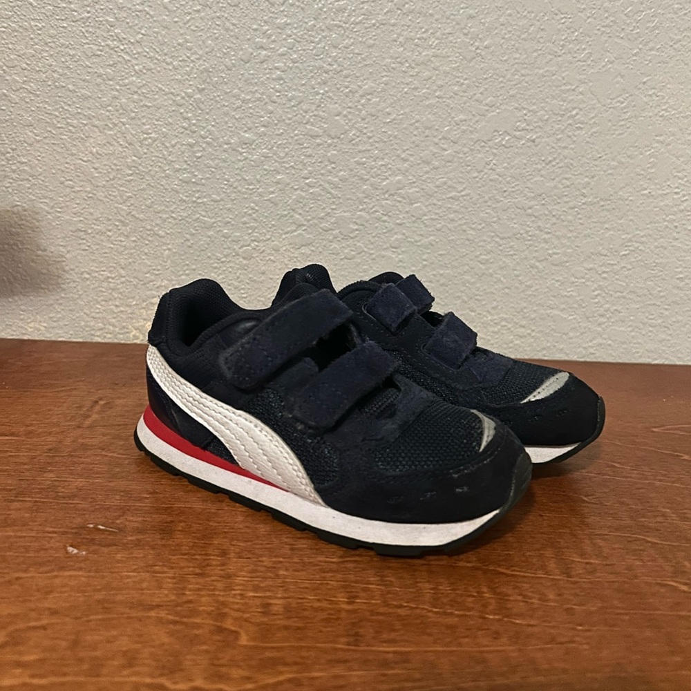 PUMA Toddler Sneaker Shoes Blue Red White Size 8C
